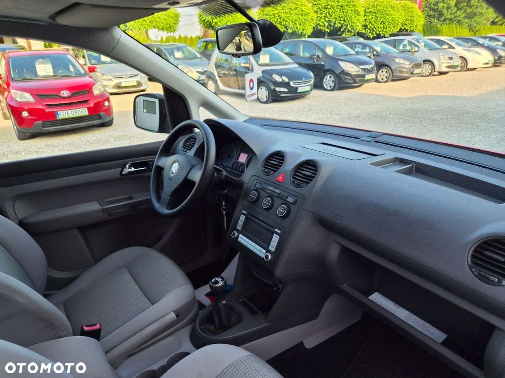 Volkswagen Caddy - 25