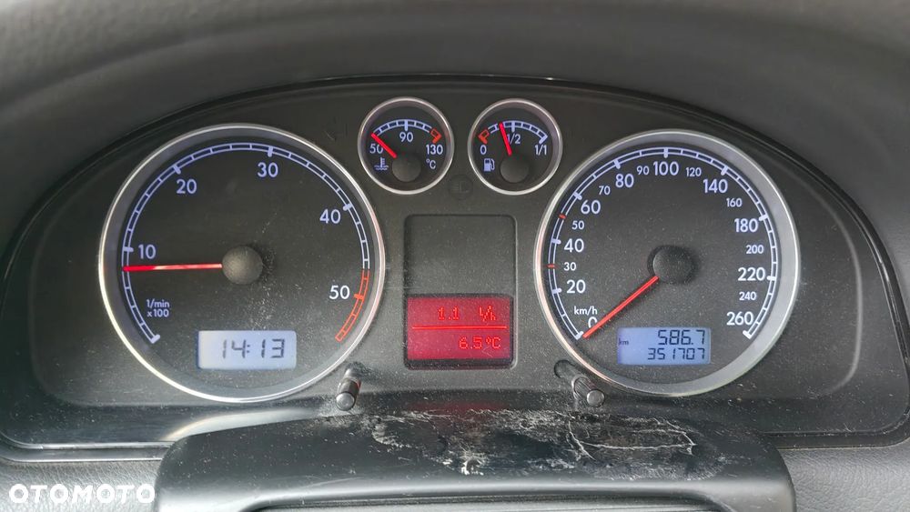 Volkswagen Passat 1.9 TDI - 30