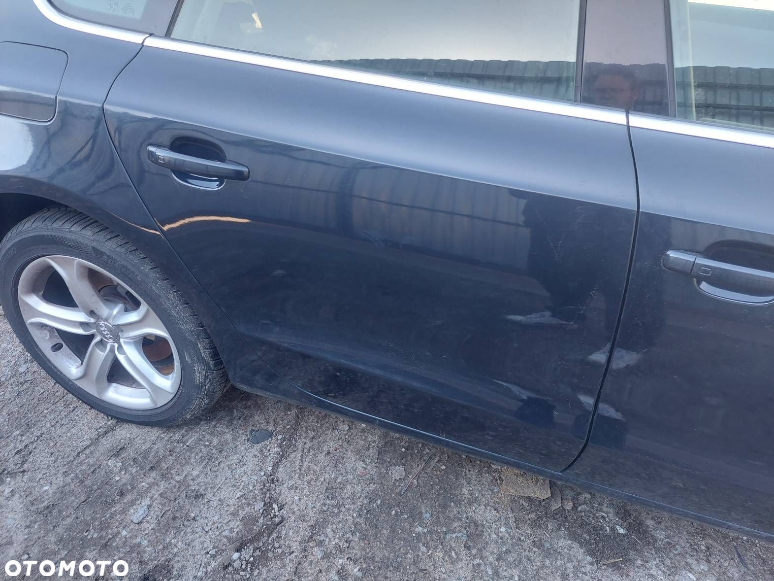 DRZWI KOMPLETNE PRAWY TYŁ AUDI A5 8T LX5R SPORTBACK - 1