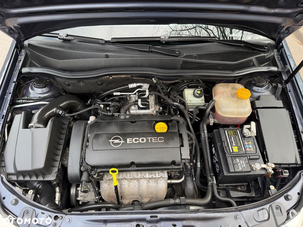 Opel Astra 1.6 Style - 10