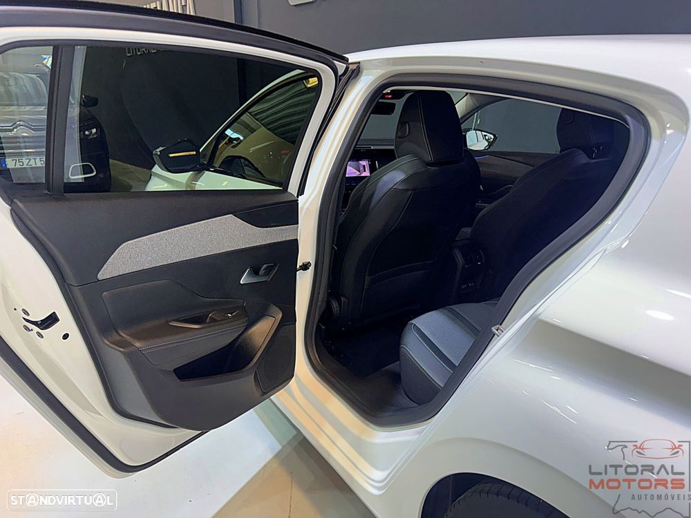 Peugeot 308 1.2 PureTech Allure Pack - 16