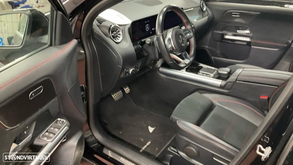 Mercedes-Benz GLA 250 e 8G-DCT AMG Line - 5