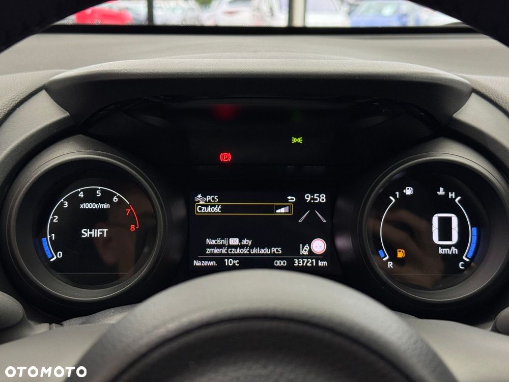 Toyota Yaris 1.5 Comfort - 34