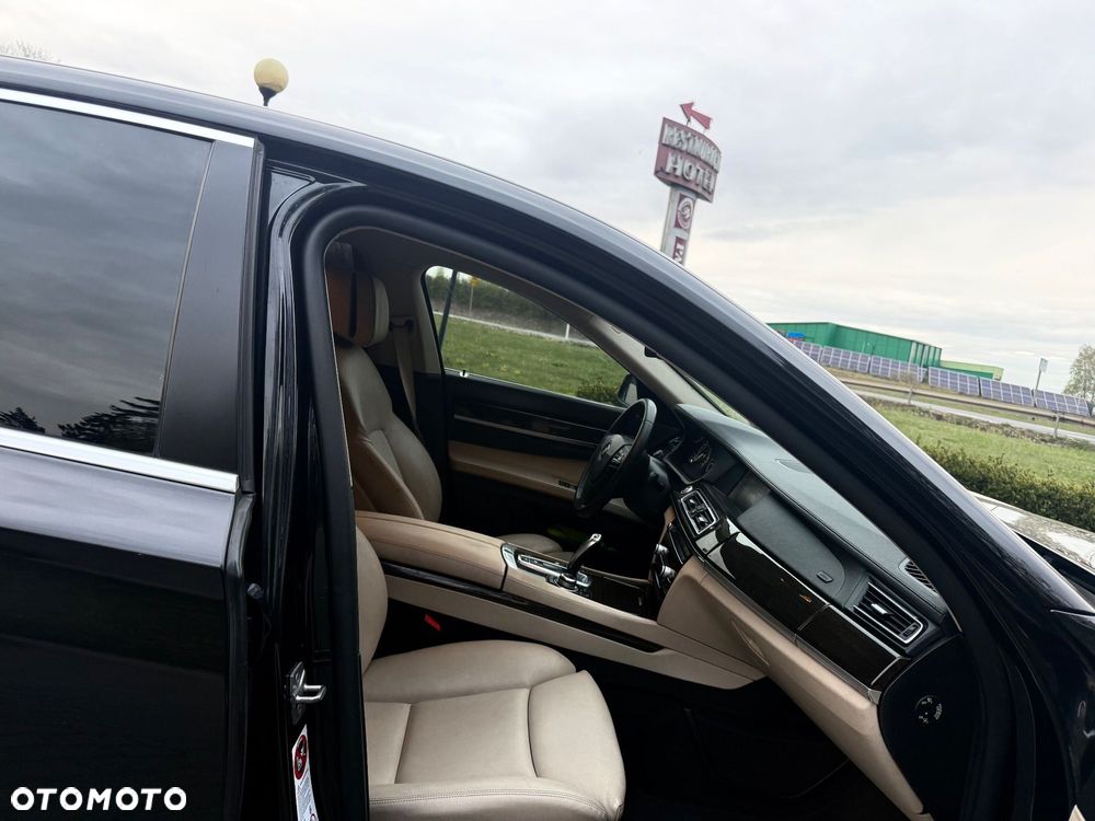 BMW Seria 7 - 9