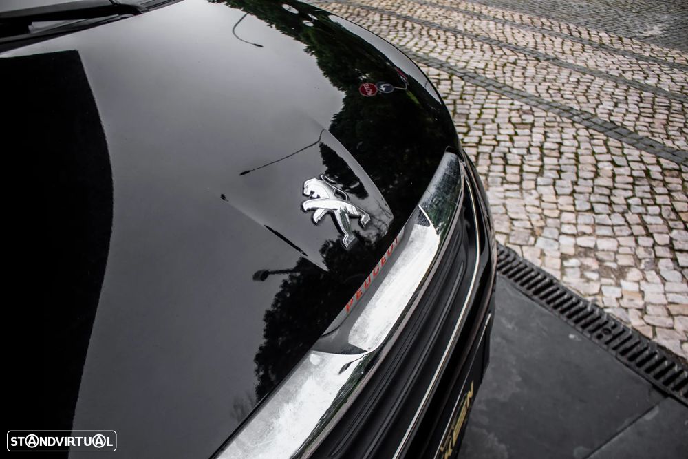 Peugeot 108 1.2 PureTech Top! Roland Garros - 8