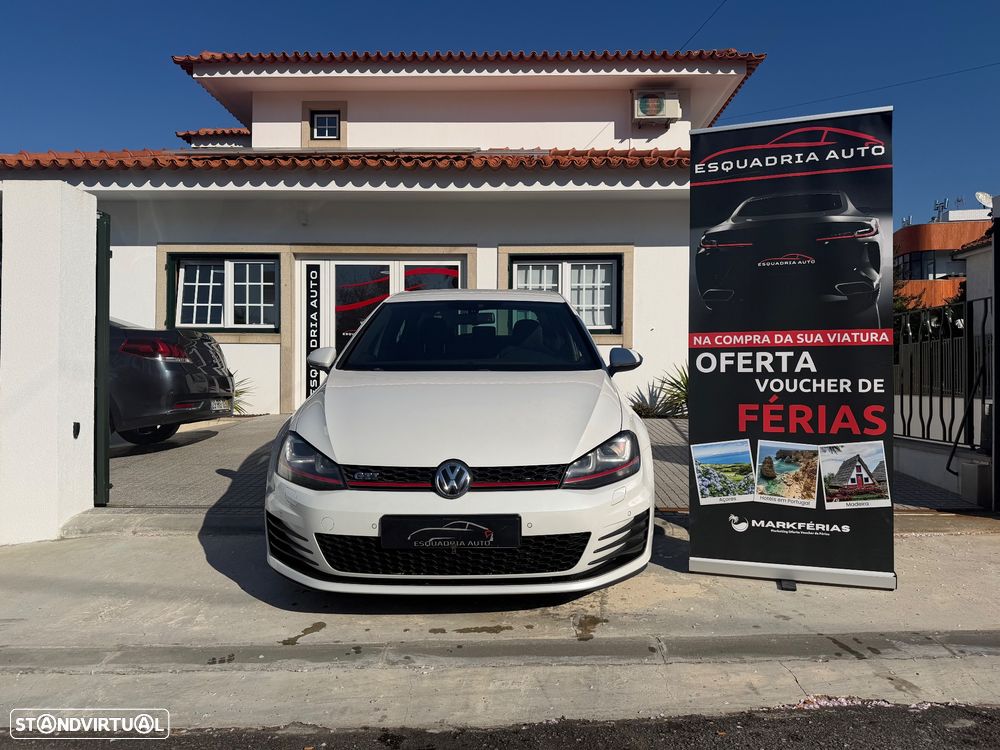 VW Golf 2.0 TSi GTi DSG - 1