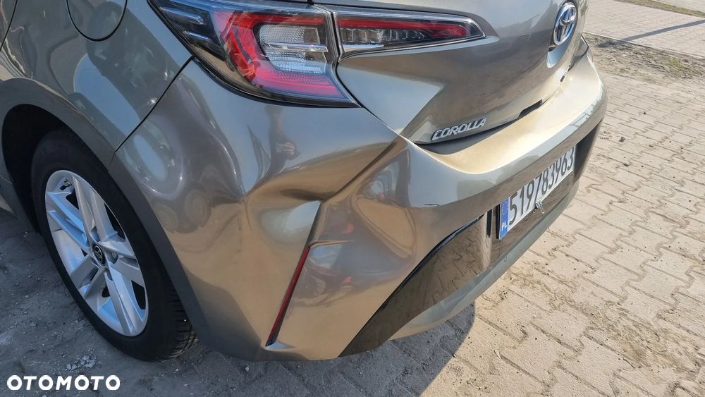 Toyota Corolla 1.8 Comfort - 19
