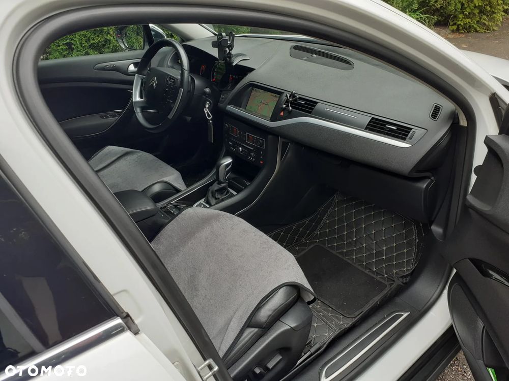 Citroën C5 HDi 165 FAP CrossTourer - 14