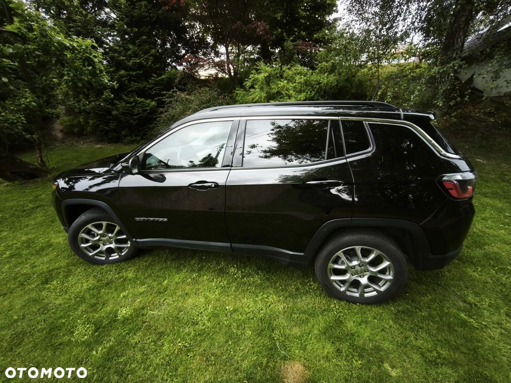 Jeep Compass - 4