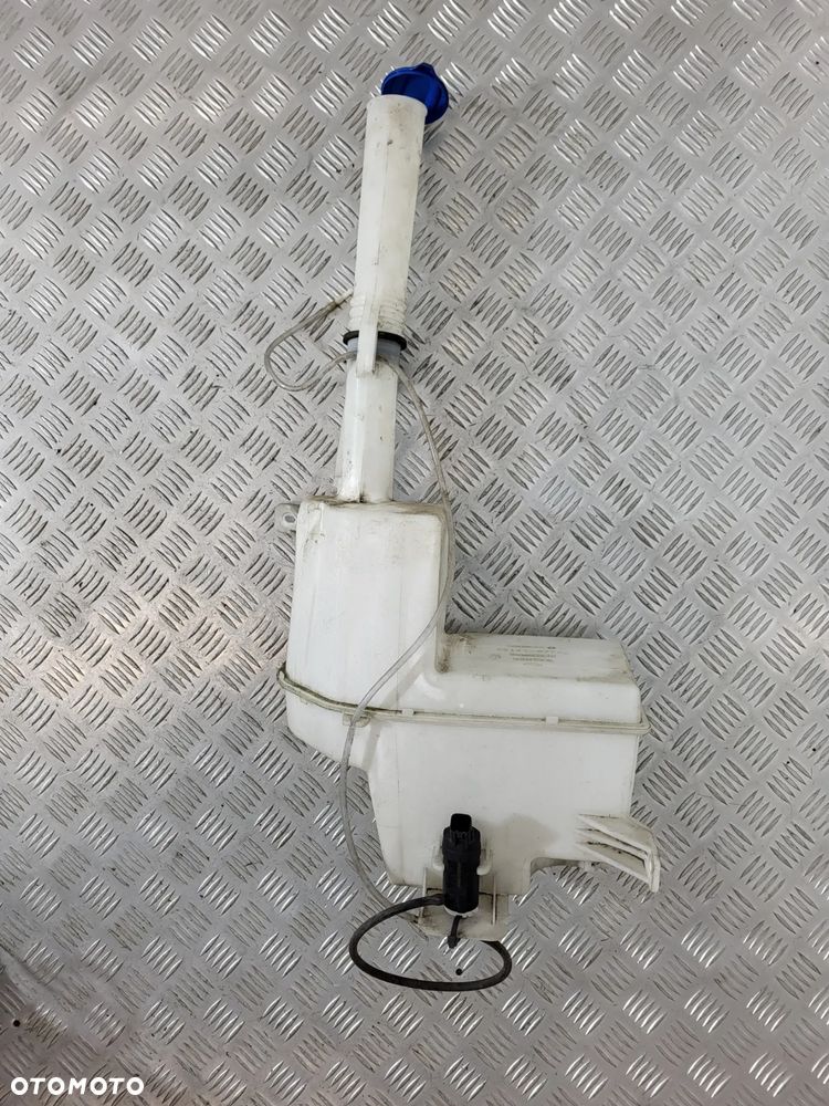 Hyundai H350 Zbiorniczek Spryskiwaczy - 1