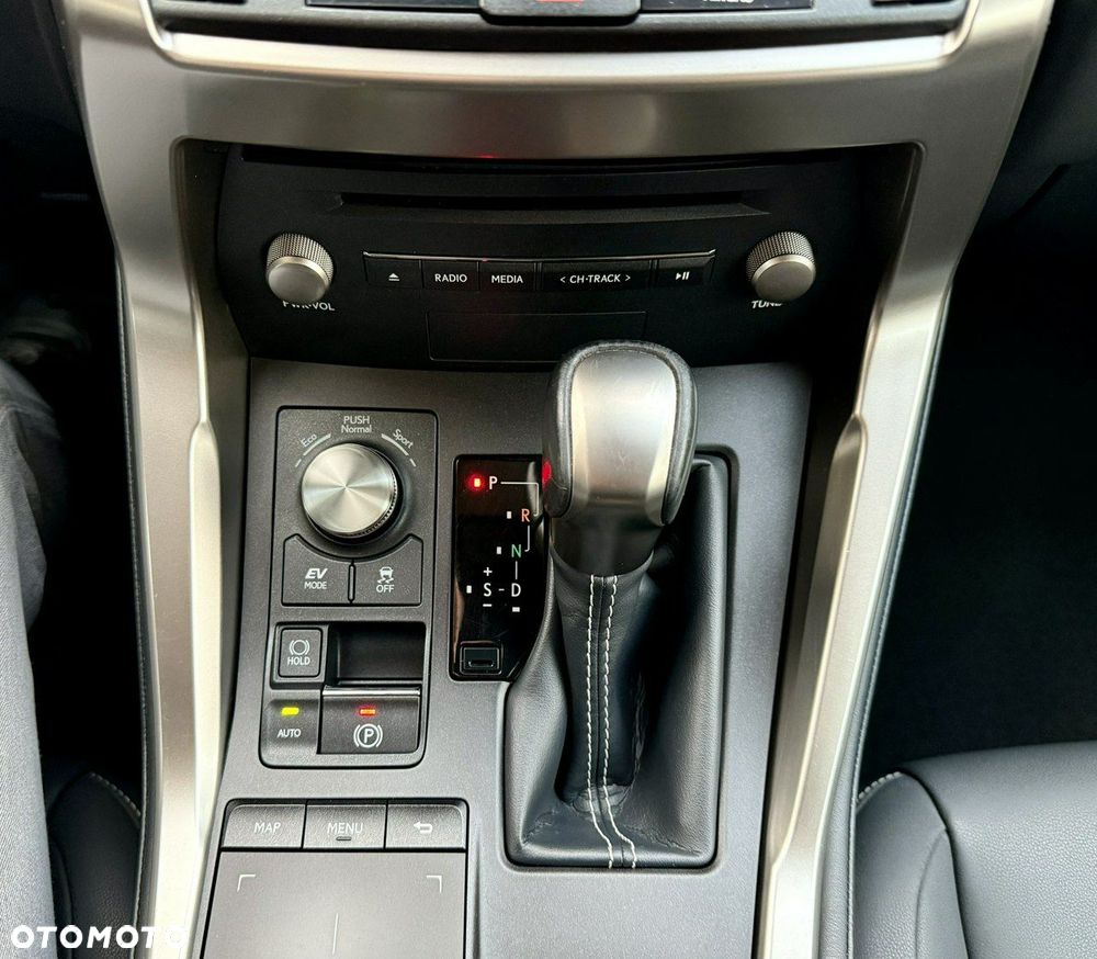 Lexus NX - 21