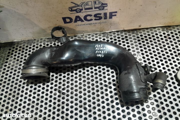 Tubulatura admisie aer 55577108 55577108 Opel Astra J [2009 - 2012] S - 1