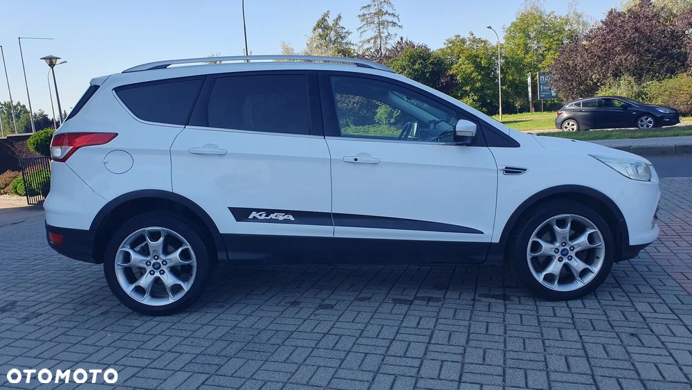 Ford Kuga - 4