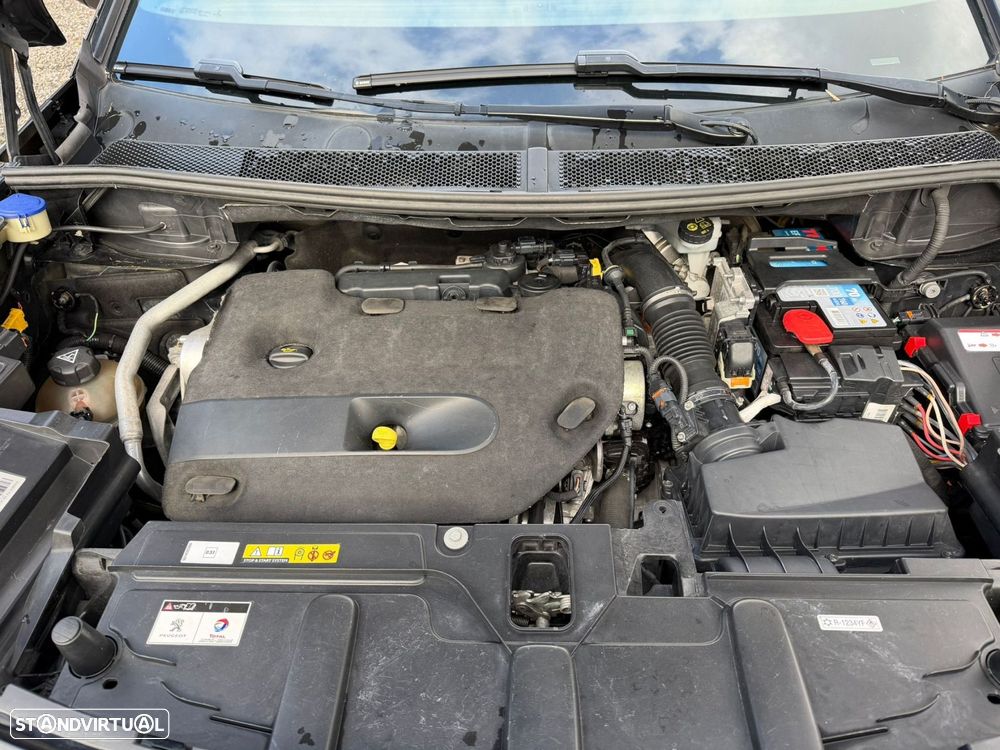 Peugeot 3008 2.0 BlueHDi GT EAT8 - 17