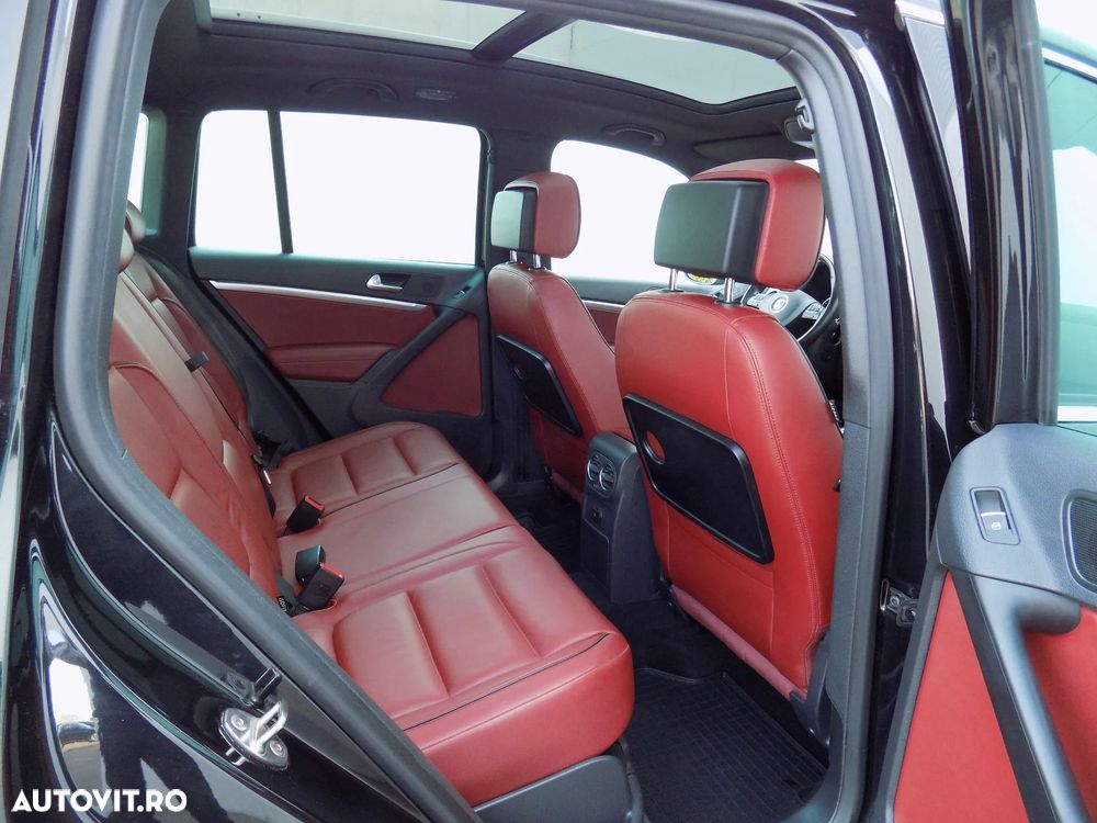 Volkswagen Tiguan 2.0 TDI DPF 4Motion BlueMotion Technology DSG Sport & Style - 26