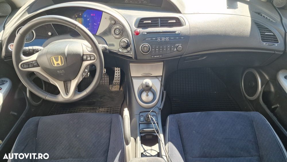 Honda Civic 1.8 TypeS Plus - 9