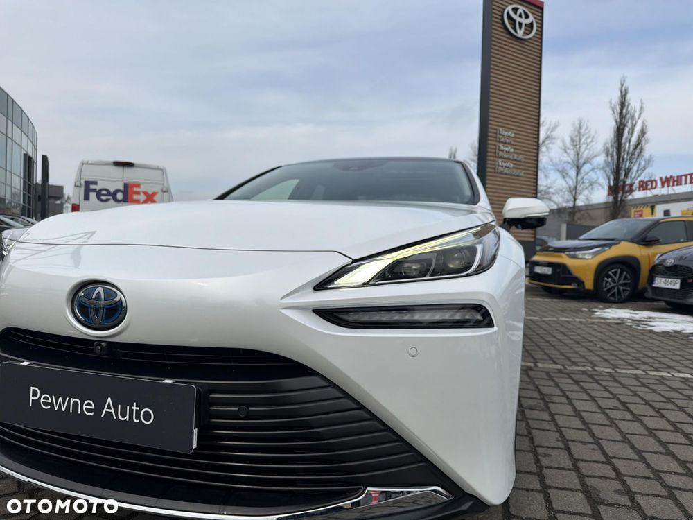 Toyota Mirai Executive - 9