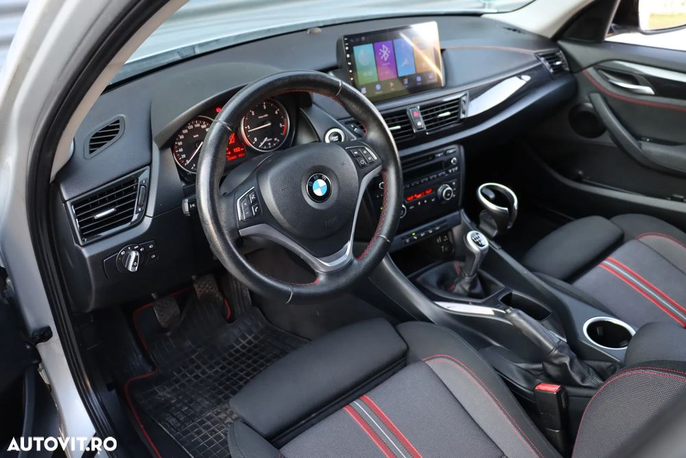 BMW X1 xDrive18d Sport Line - 7