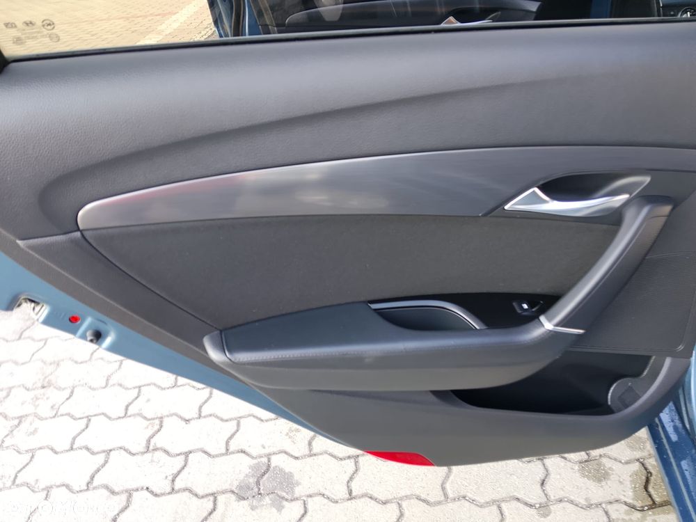 Hyundai i40 Kombi 2.0 Premium - 12
