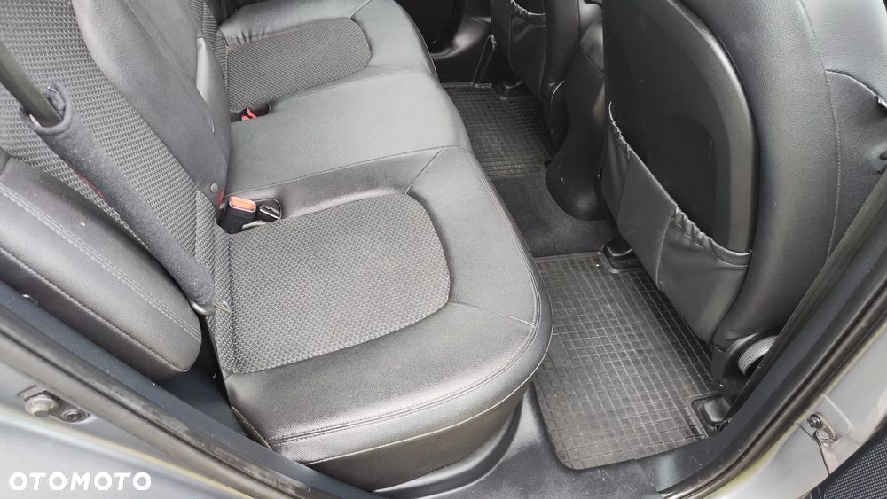 Hyundai ix35 1.6 GDI Classic 2WD - 19