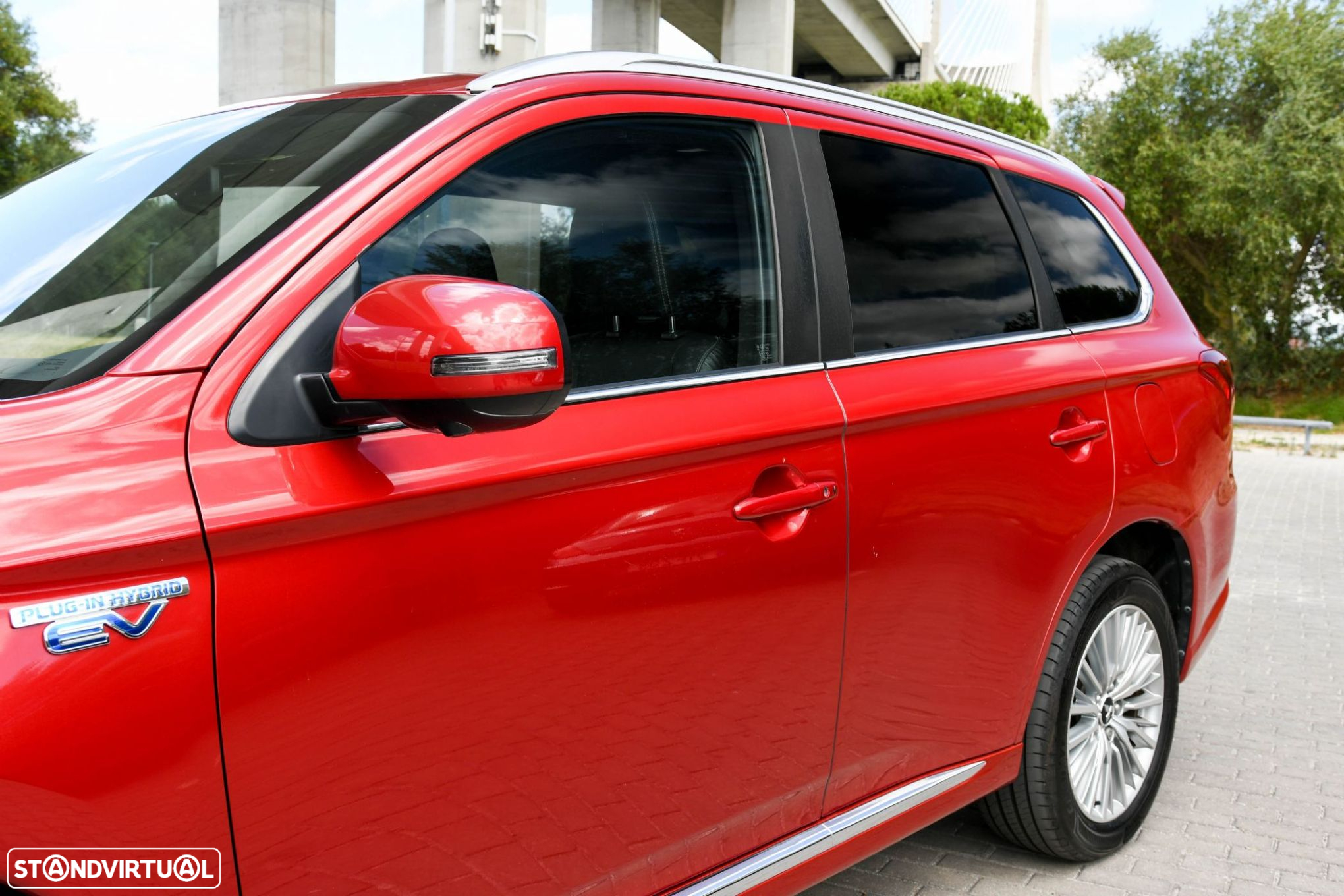 Mitsubishi Outlander 2.4 PHEV Instyle - 2