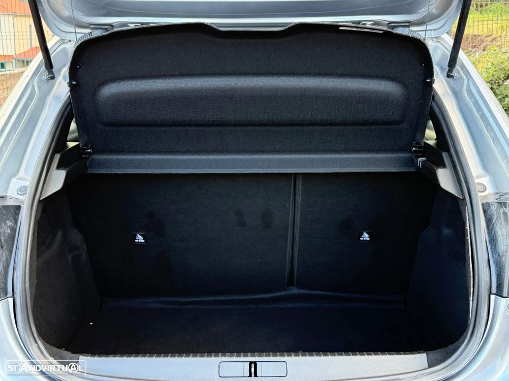 Peugeot 208 1.2 PureTech Active Pack - 19