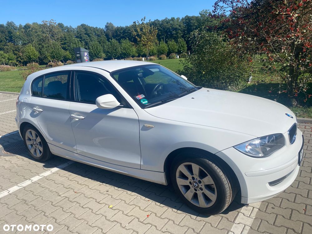 BMW Seria 1 - 1