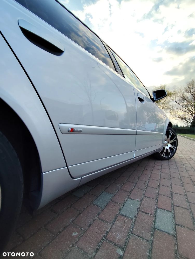 Audi A4 Avant 1.8 T - 19