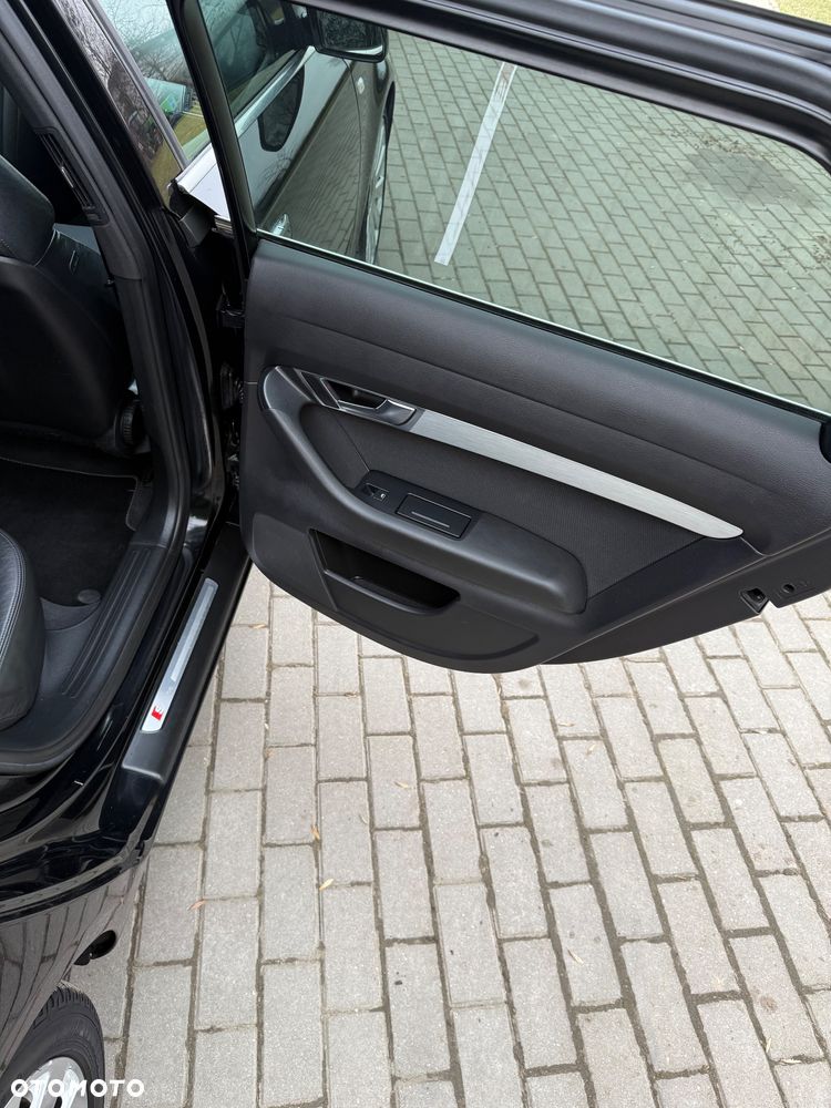 Audi A6 Avant 3.0 TDI DPF quattro tiptronic - 22