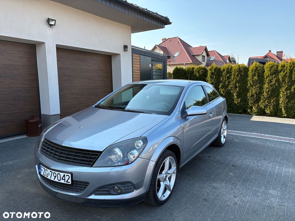 Opel Astra 1.6 Innovation 110 Jahre - 1