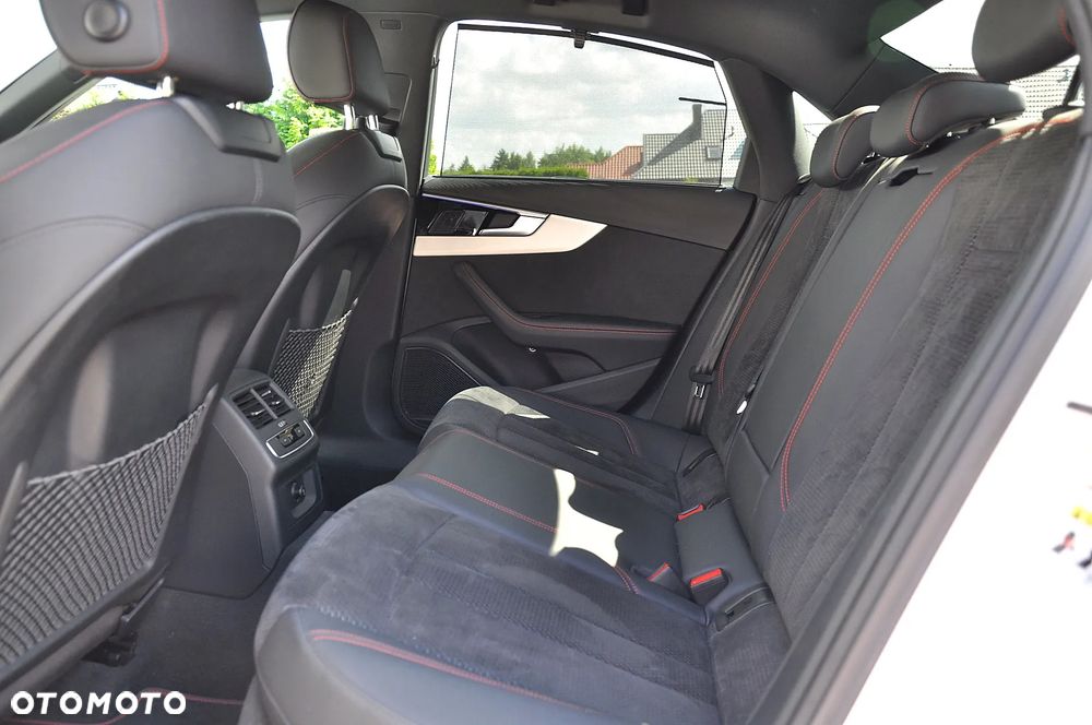 Audi A4 Limousine 40 TDI mHEV Quattro S Line S tronic - 15