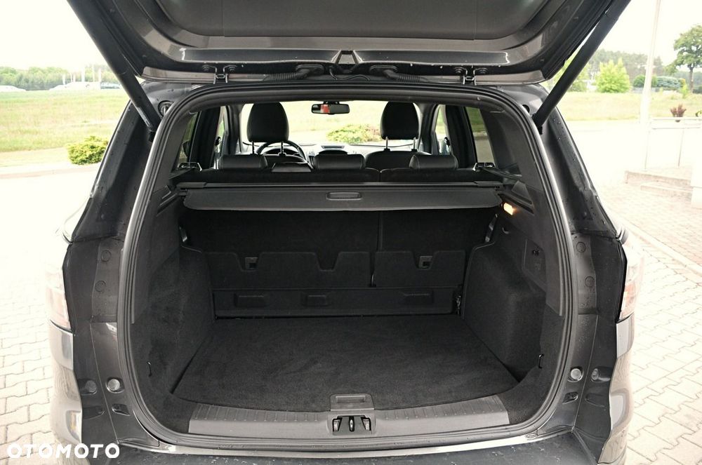 Ford Kuga - 27