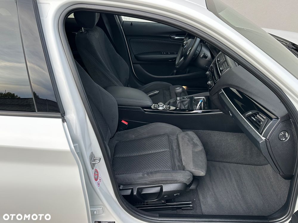 BMW Seria 1 120d M Sport - 22