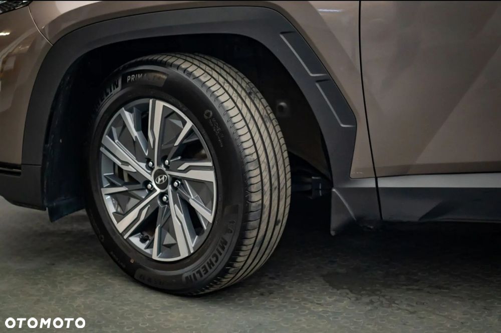 Hyundai Tucson 1.6 T-GDi HEV Modern 4WD - 9