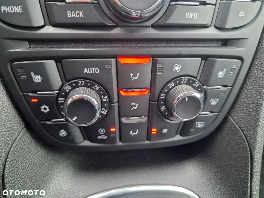 Opel Meriva - 24