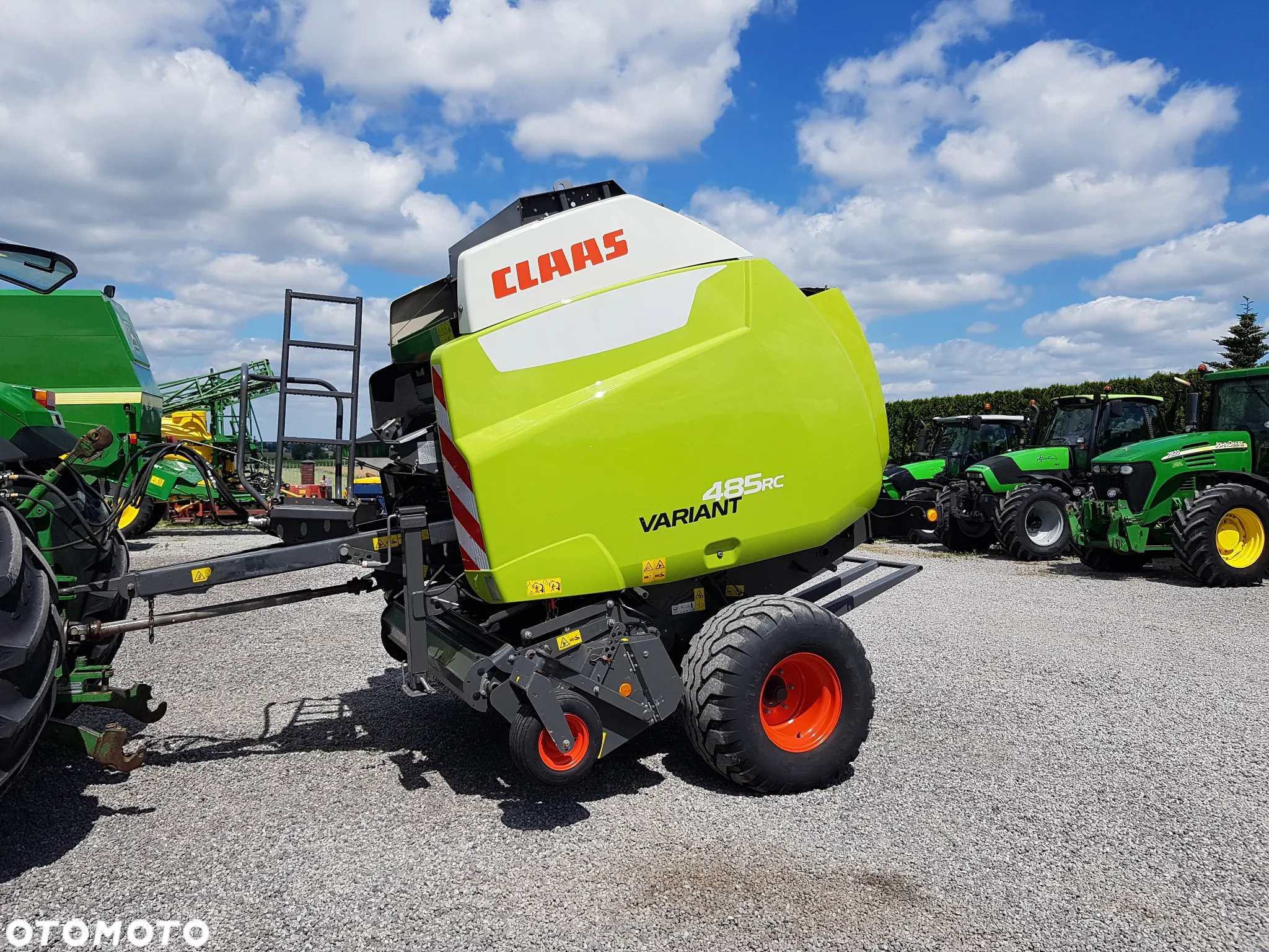 Claas VARIANT 485RC 2017R - 18