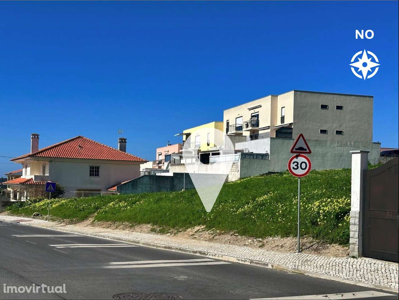 Terreno Urbano 1.590 m²-Caparide, Cascais- Enquadramento com Vista Mar - Grande imagem: 3/5