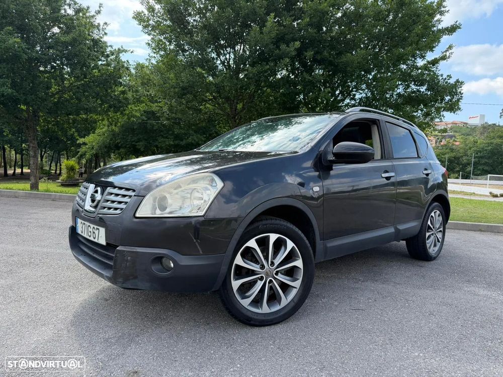 Nissan Qashqai - 2