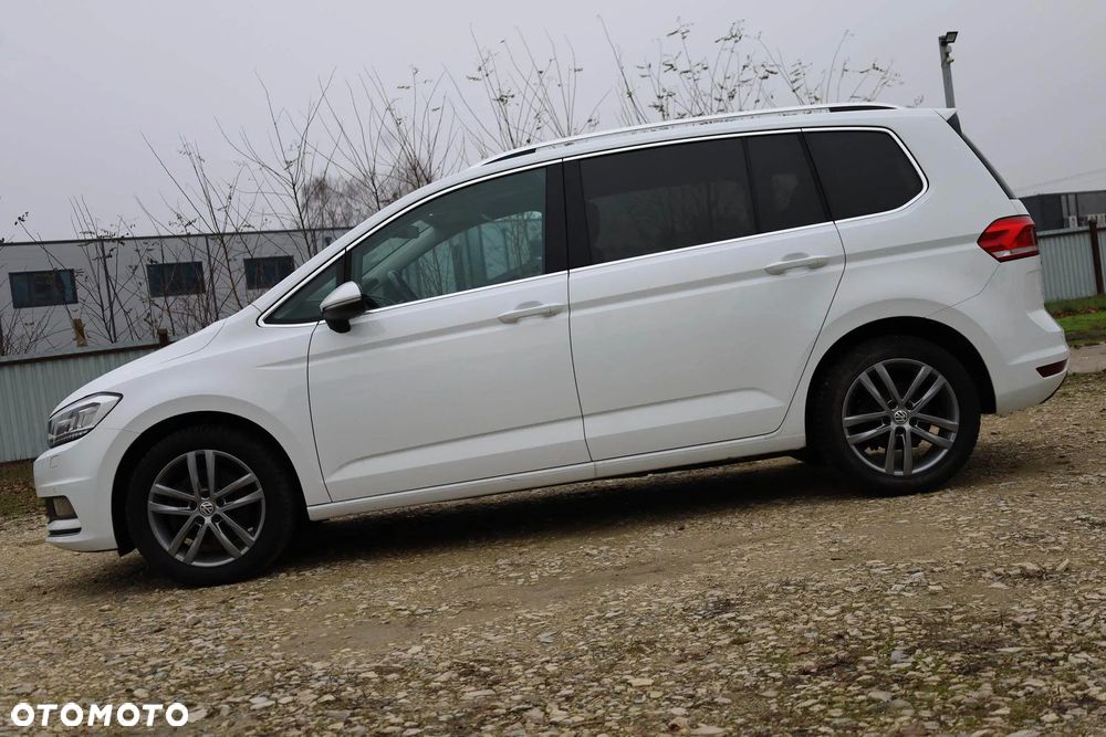 Volkswagen Touran 1.5 TSI EVO Highline DSG - 8