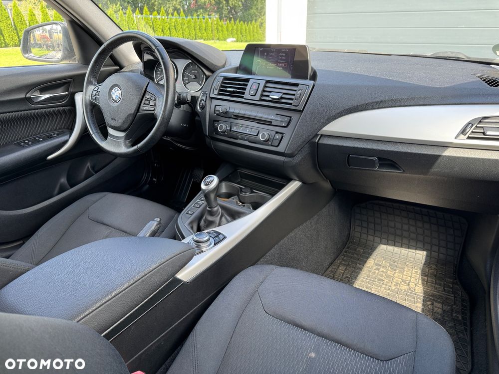 BMW Seria 1 116d - 8