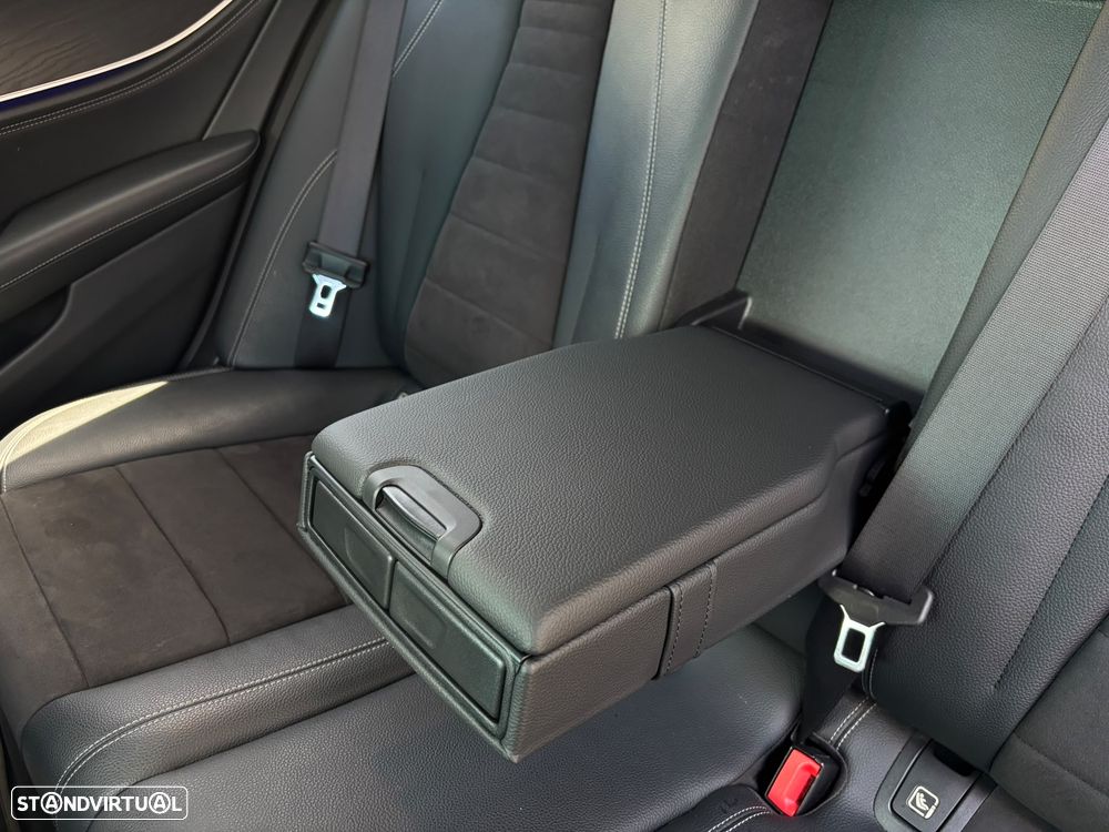 Mercedes-Benz E 300 de 9G-TRONIC AMG Line - 25