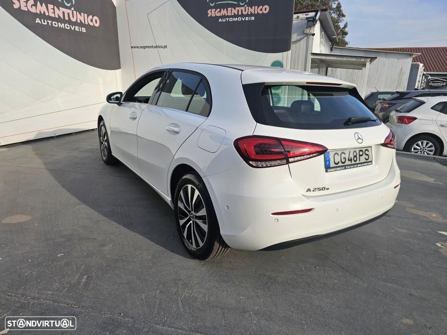 Mercedes-Benz A 250 e 8G-DCT Progressive - 14