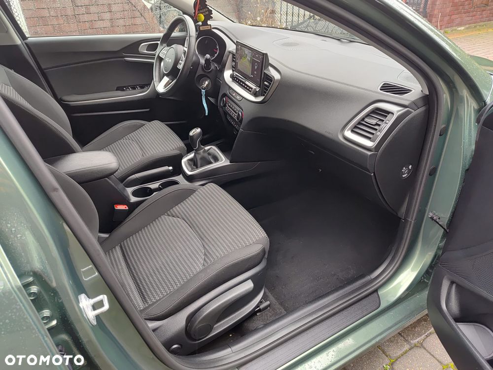 Kia Ceed 1.0 T-GDI 100 OPF Edition 7 - 8