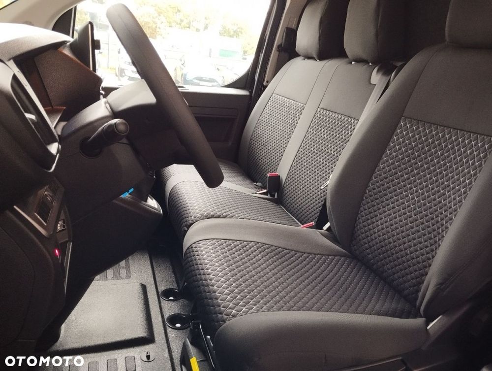 Opel Vivaro - 22