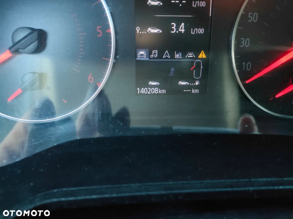 Renault Clio BLUE dCi 85 BUSINESS EDITION - 20