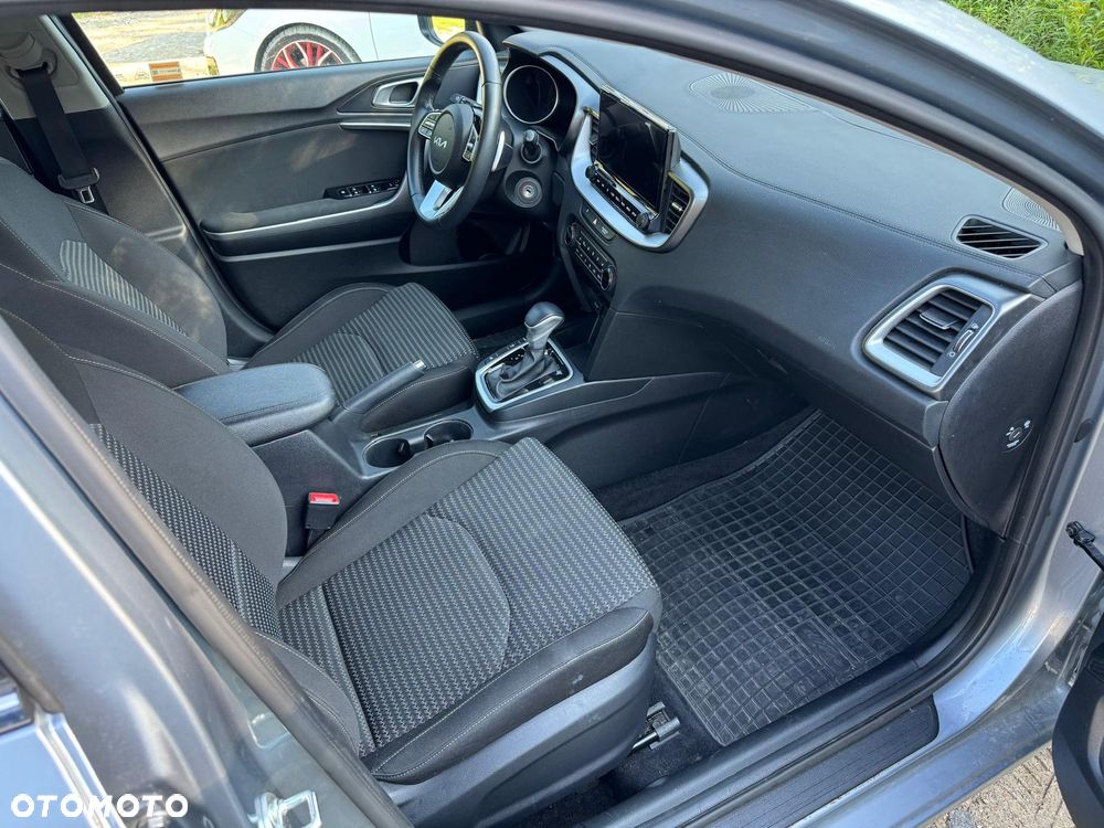Kia Ceed 1.5 T-GDI M DCT - 13