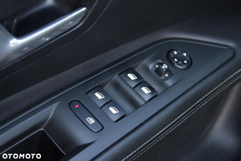 Peugeot 3008 - 9