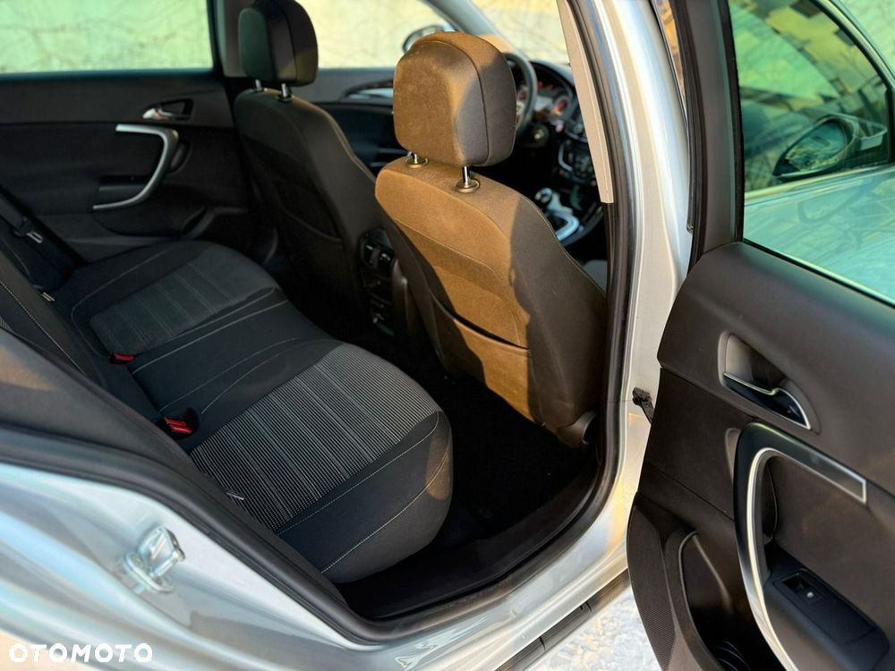Opel Insignia 1.4 T Executive S&S - 12