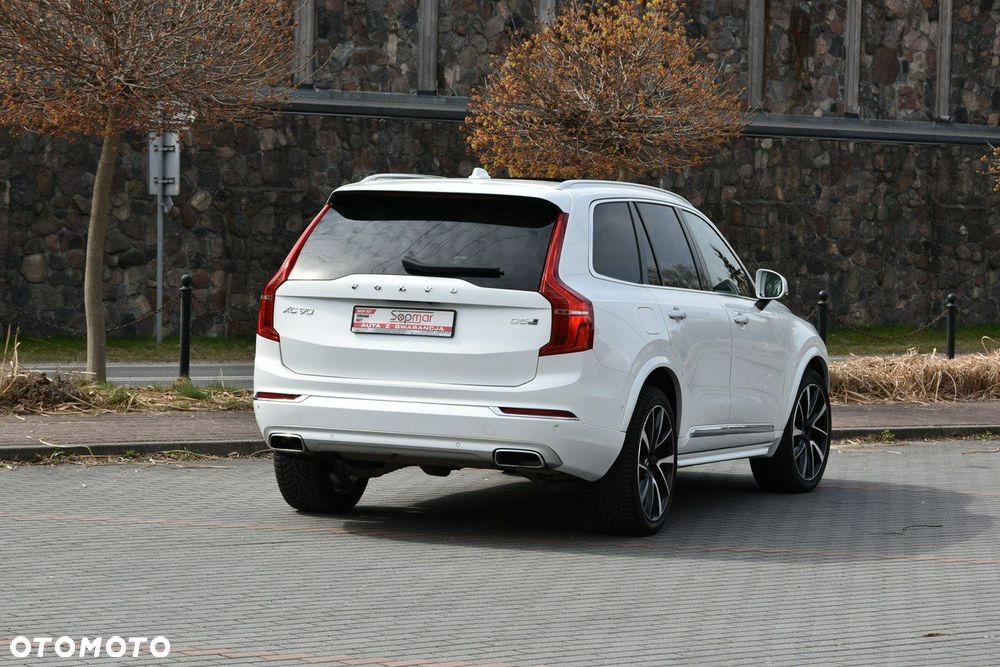 Volvo XC 90 - 7