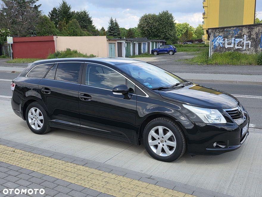 Toyota Avensis 2.0 D-4D Platinium - 7